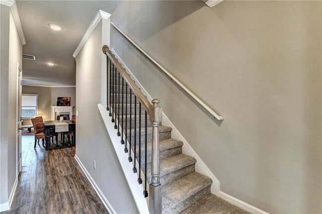 Building Photo - 5116 Fox Den Rd
