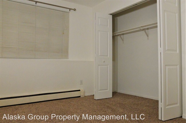 Building Photo - 4200 Florina St