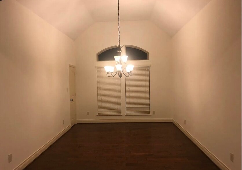 Dinning area - 28735 Primrose Bluff Dr