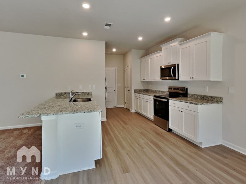 Building Photo - 94 Taverners Ln