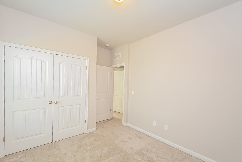 Building Photo - 288 Lakemont Dr