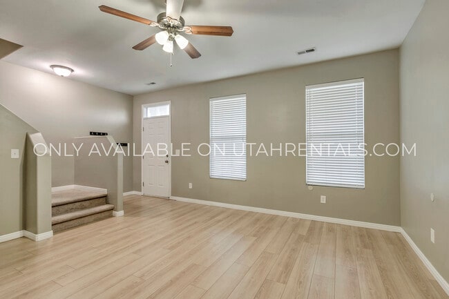 Building Photo - 11782 S Zephyr Way