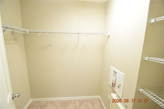 Building Photo - 7031 Woodchase Glen Dr