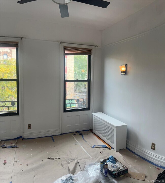 Building Photo - 102 Kingston Ave