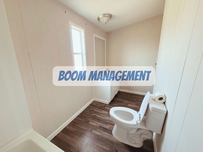 Building Photo - 176 Brookston Rd