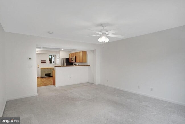 Building Photo - 1309 N Van Dorn St