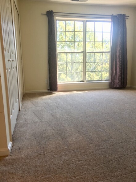 Owner’s Room - 244 S Reynolds St