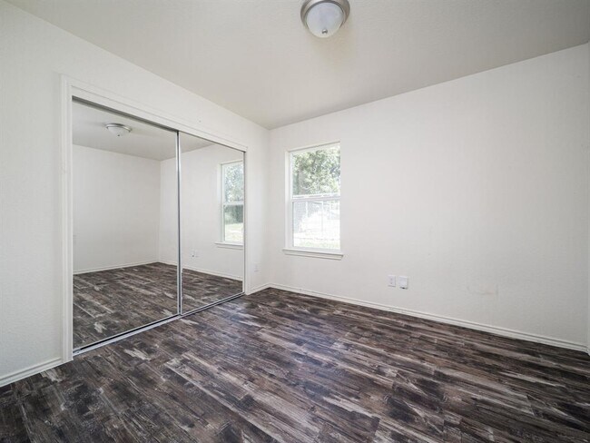 Building Photo - 230 Debus Dr