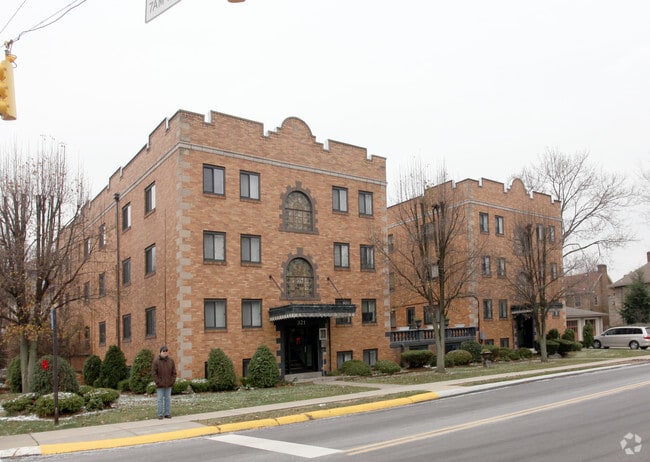 Building Photo - Princess Ann