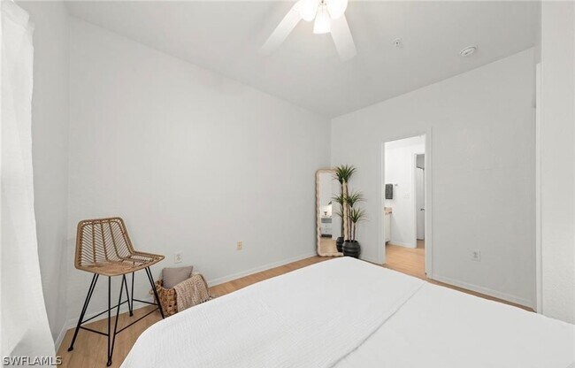 Building Photo - 23500 Walden Center Dr