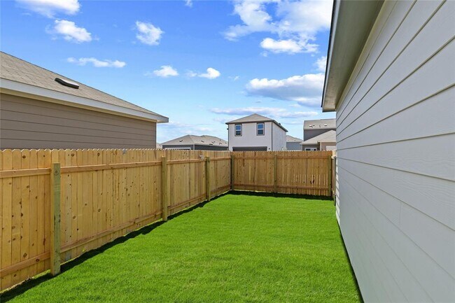 Building Photo - 140 Mullen Wy