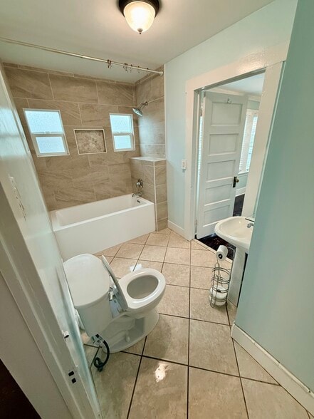 Bathroom - 308 E School St