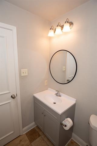 Building Photo - 1355 Glencliff Cir