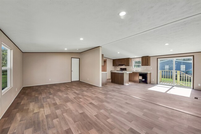 Building Photo - 25150 Faraway Ln