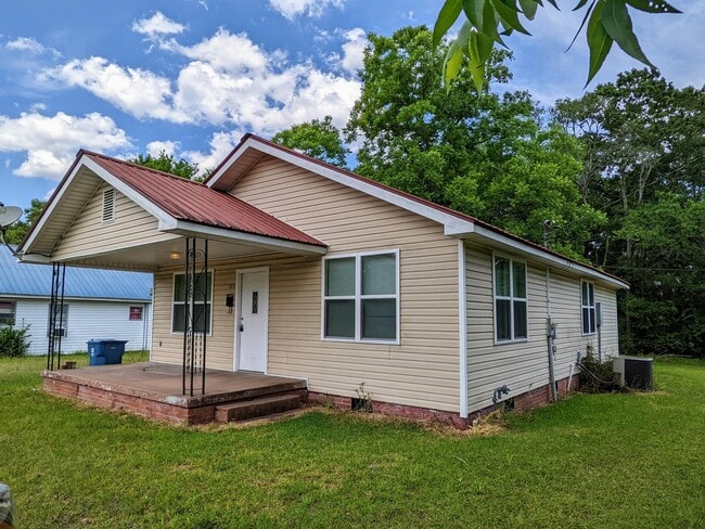 Building Photo - 315 Orange St