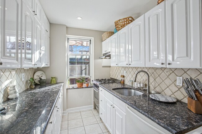 Building Photo - 8600 JFK Blvd E