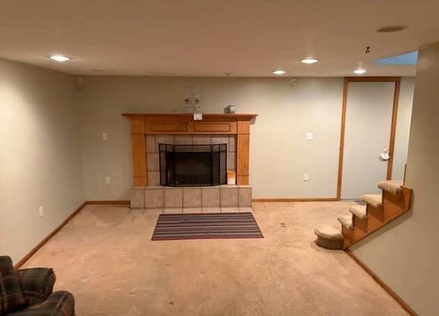 Building Photo - 1084 E Santa Fe St