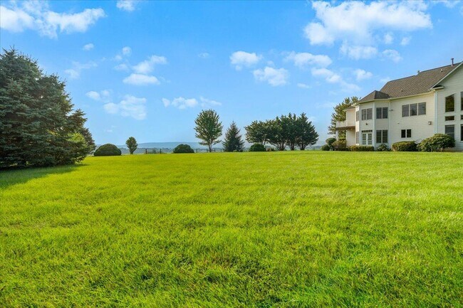 Building Photo - 6110 Holter Rd