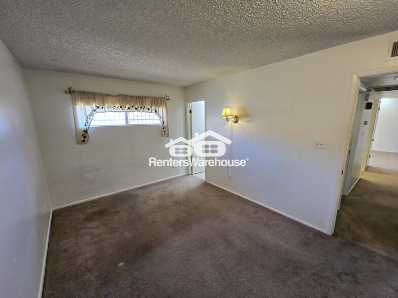 Building Photo - 7777 N 19th Ave