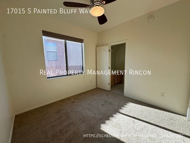 Building Photo - 17015 S Painted Bluff Way