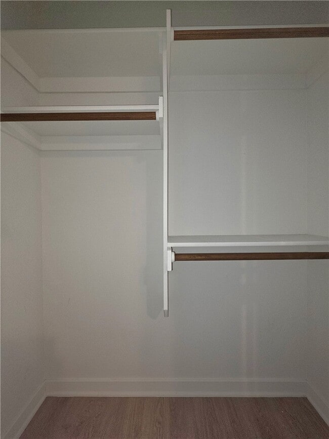 Building Photo - 704 W Loren Dr