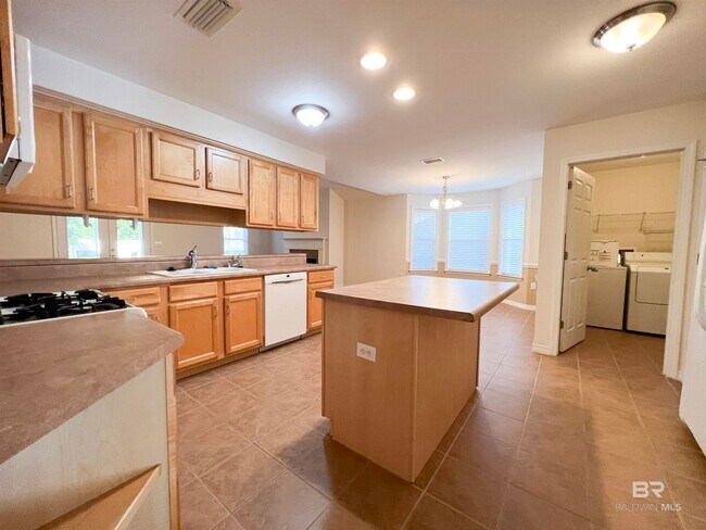 Building Photo - 31565 Heidelbrook Loop