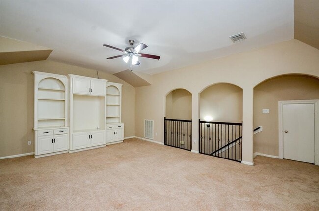 Building Photo - 1220 Birdsall St