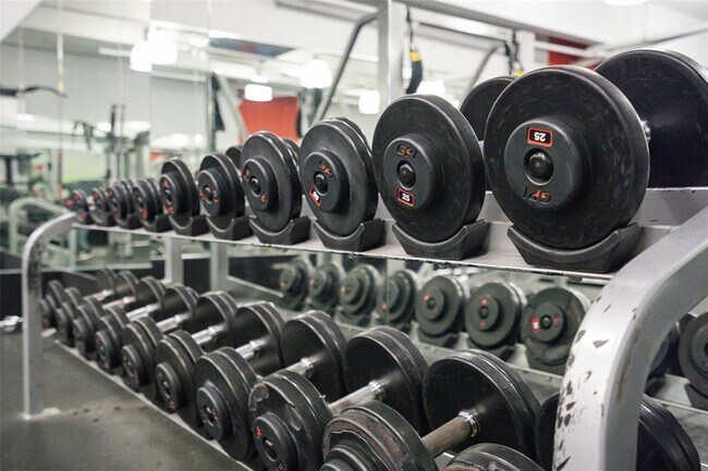 Building Photo - 101 S Eola Dr