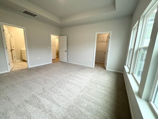 Building Photo - Perfect family home in Ocean Isle Beach