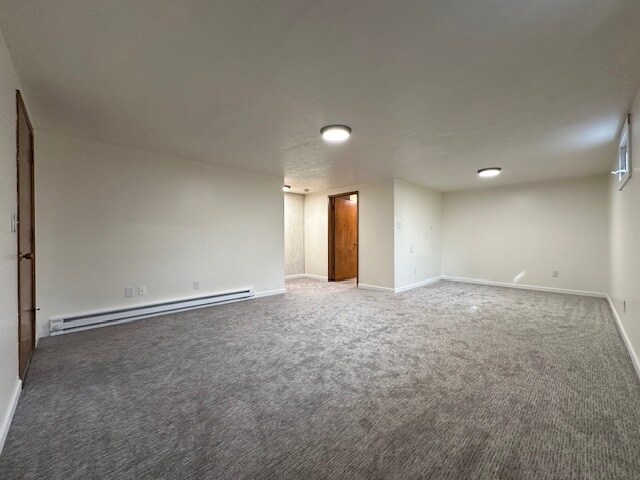 Building Photo - 1019 N Bowdish Rd