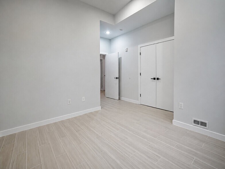 Building Photo - 2413 N 7th St