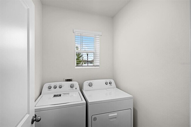 Building Photo - 2559 Sage Vly Wy
