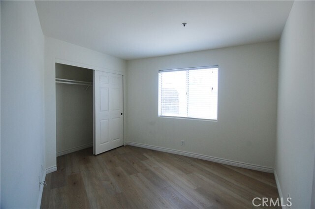 Building Photo - 223 W Avenida Palizada