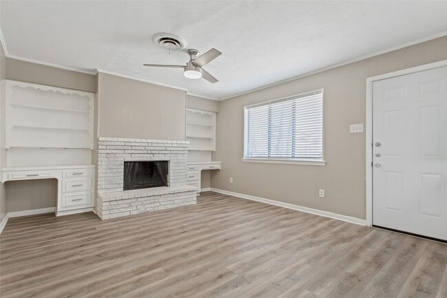 Building Photo - 7440 Walling Ln