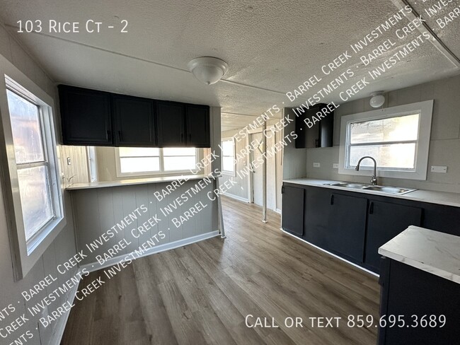 Building Photo - 103 Rice Ct