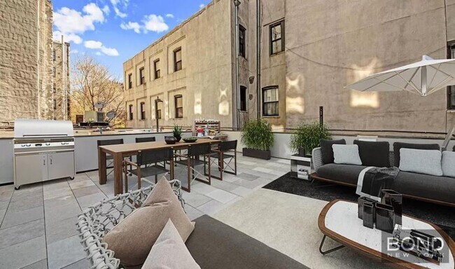 Primary Photo - 5 bedroom in NEW YORK NY 10009