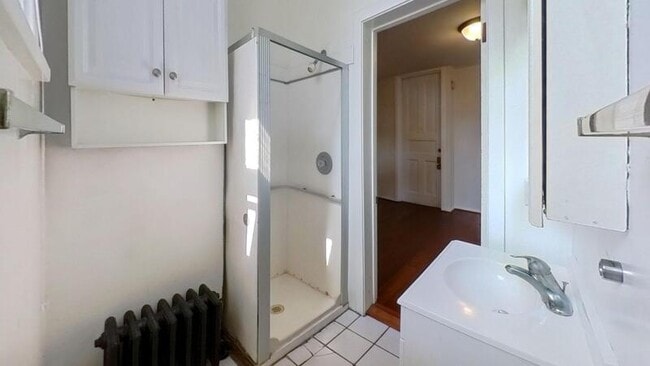 Building Photo - 137 E Gorham St