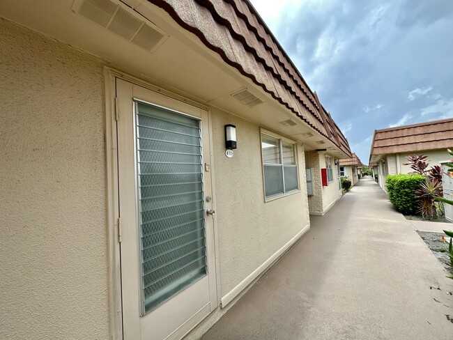 Building Photo - 301 Seville Dr