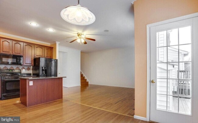 Building Photo - 25859 Kirkwood Square