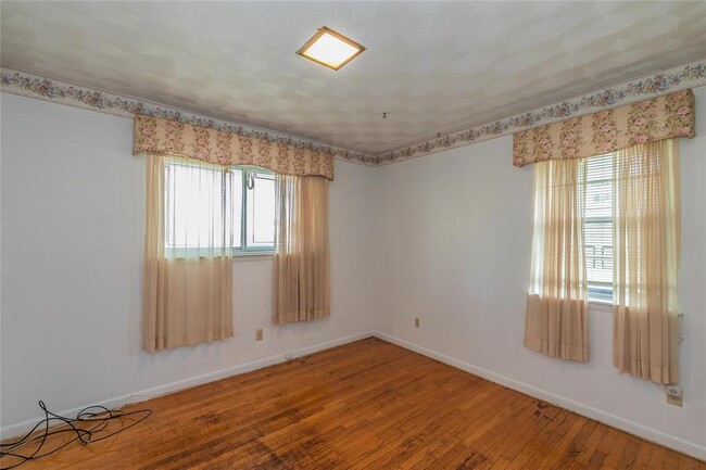 Building Photo - 4341 Kolloch Dr