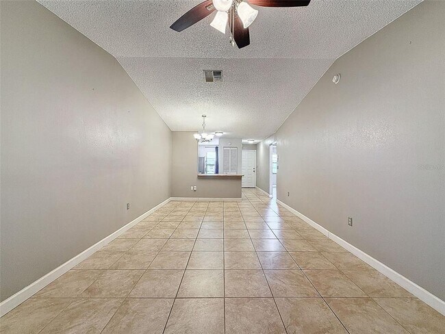 Building Photo - 7116 Barclay Ave
