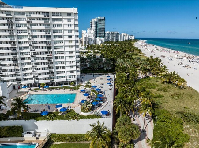 Building Photo - 100 Lincoln Rd