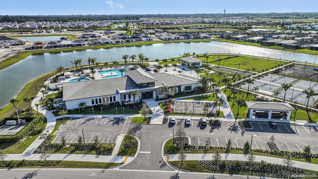 Building Photo - 5066 Lido Key Ln
