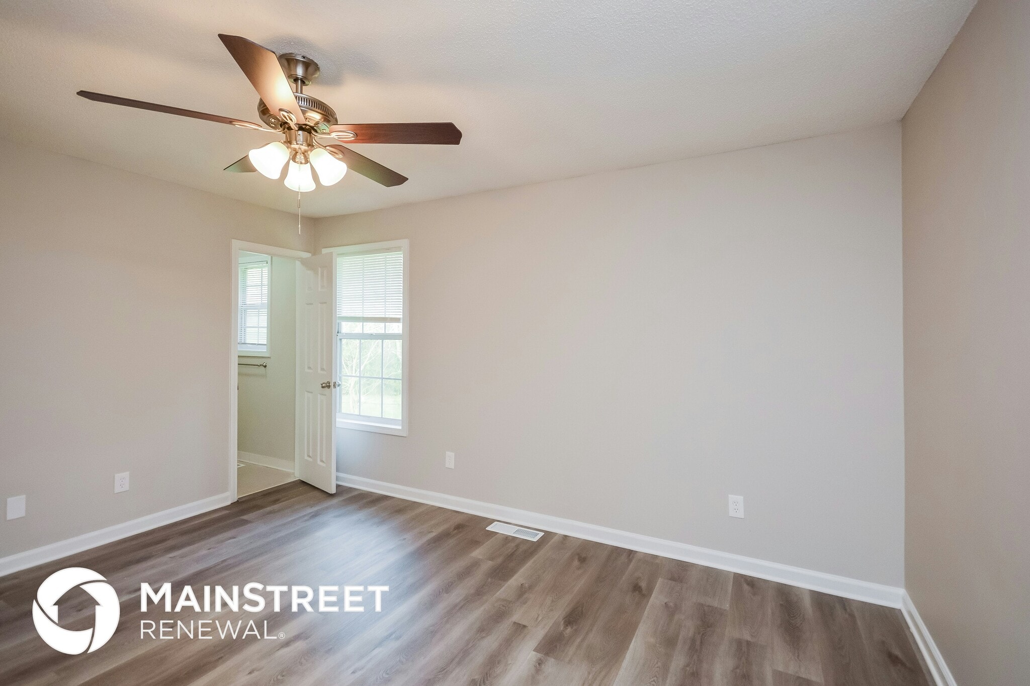 Building Photo - 10106 Stone St NW