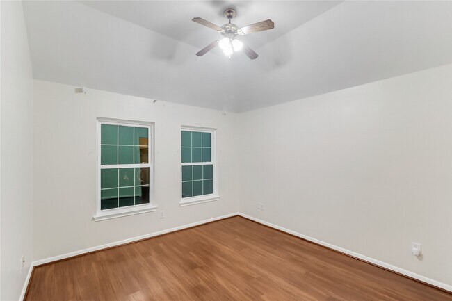 Building Photo - 3931 Shadow Trace Cir