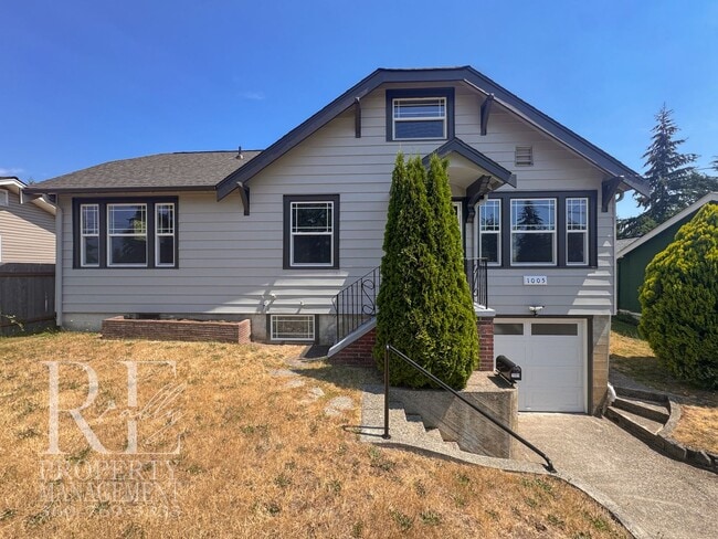 Building Photo - 1005 Sidney Ave