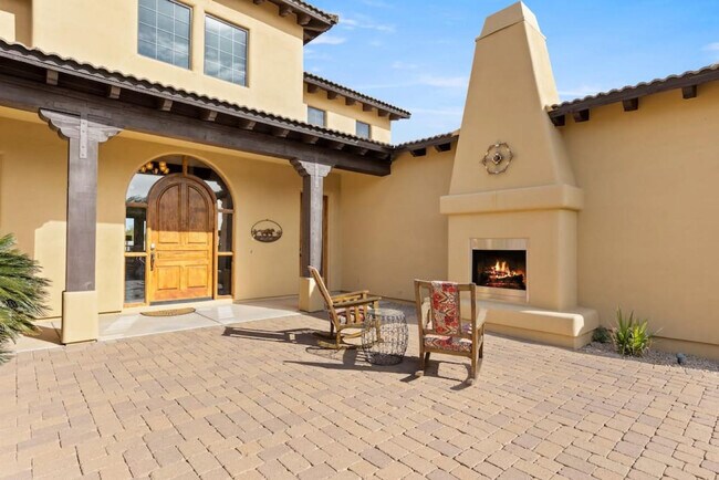 Building Photo - 14010 E Desert Vista Trail
