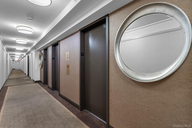 Building Photo - 340 E 93rd St