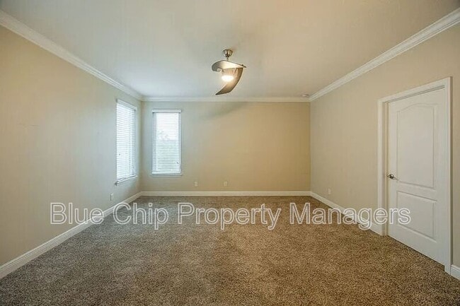 Building Photo - 8477 Greider Way