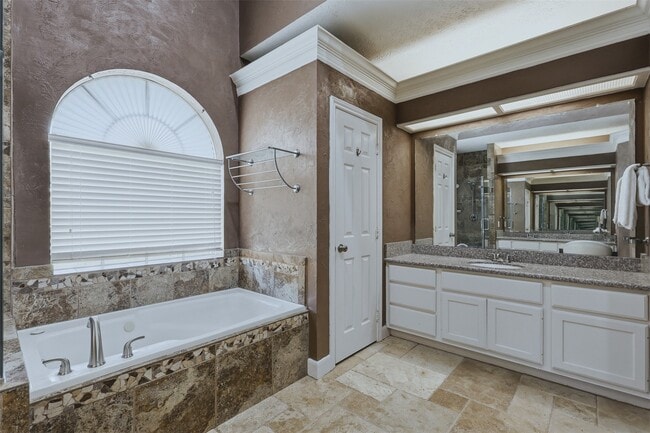 Building Photo - 19822 Emerald Springs Dr